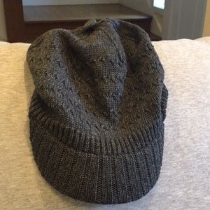 NWOT beanie with visor